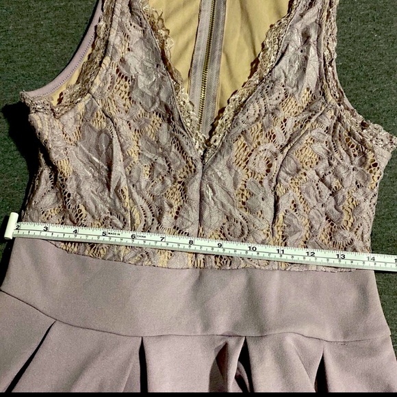 Lilac dress size M - Picture 6 of 6